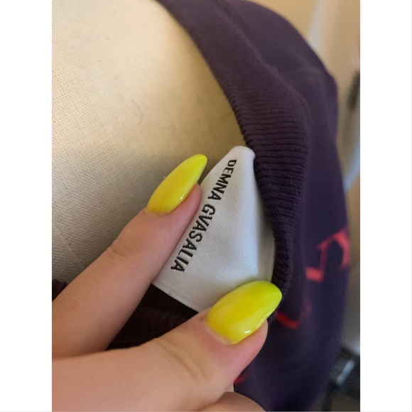 Vetements Women’s "unskinny" Oversized Hoodie - Picture 4 of 5